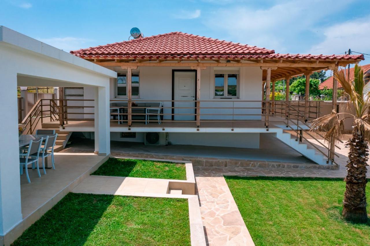 Villa Liana , Private Villa With Pool And Garden Vergia Zewnętrze zdjęcie